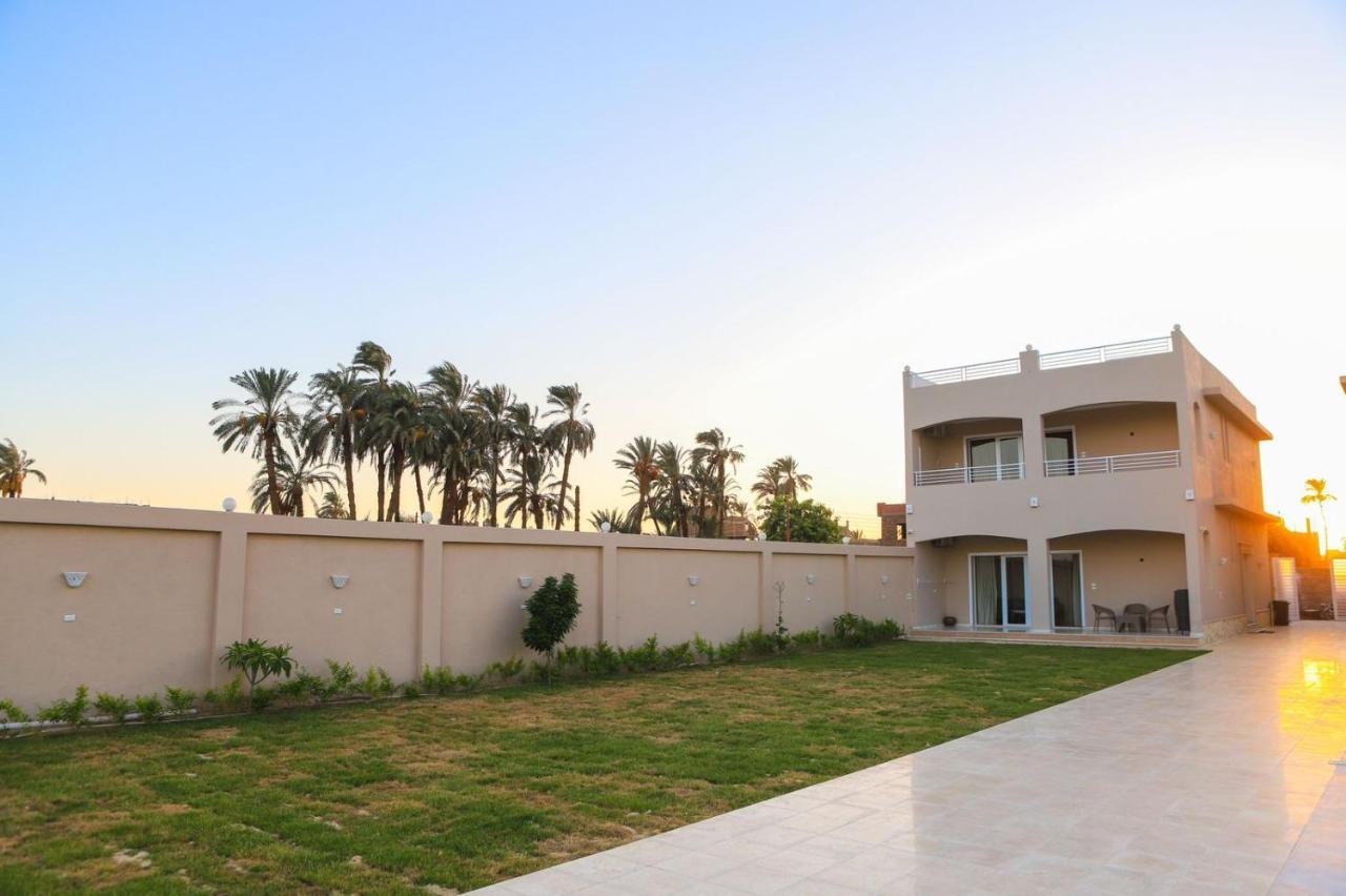 Royal Nile Villas - Pool View Apartment 2 ลักซอร์ ภายนอก รูปภาพ