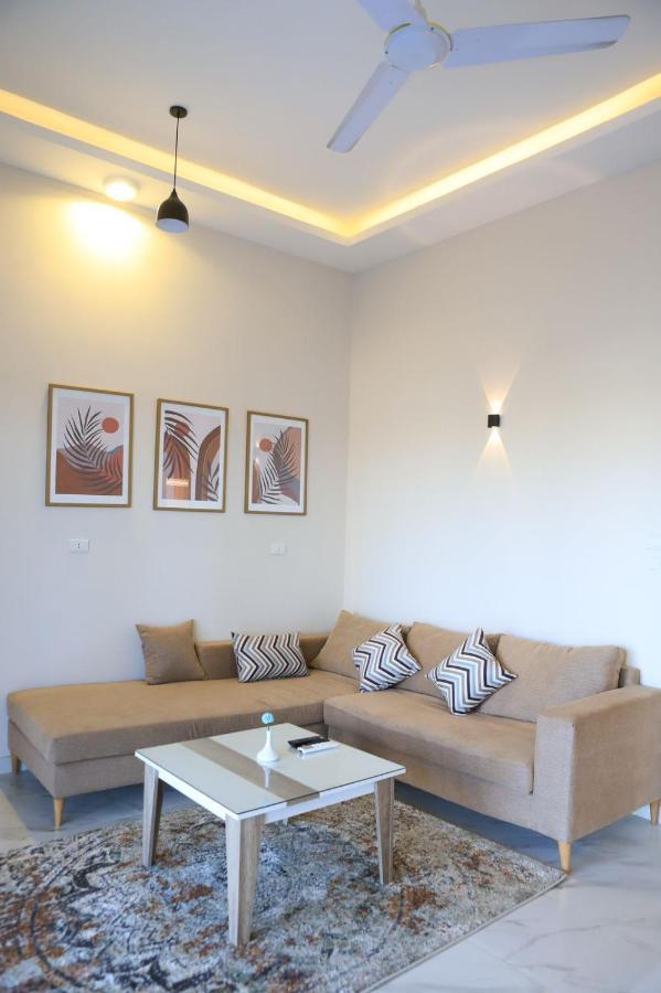Royal Nile Villas - Pool View Apartment 2 ลักซอร์ ภายนอก รูปภาพ