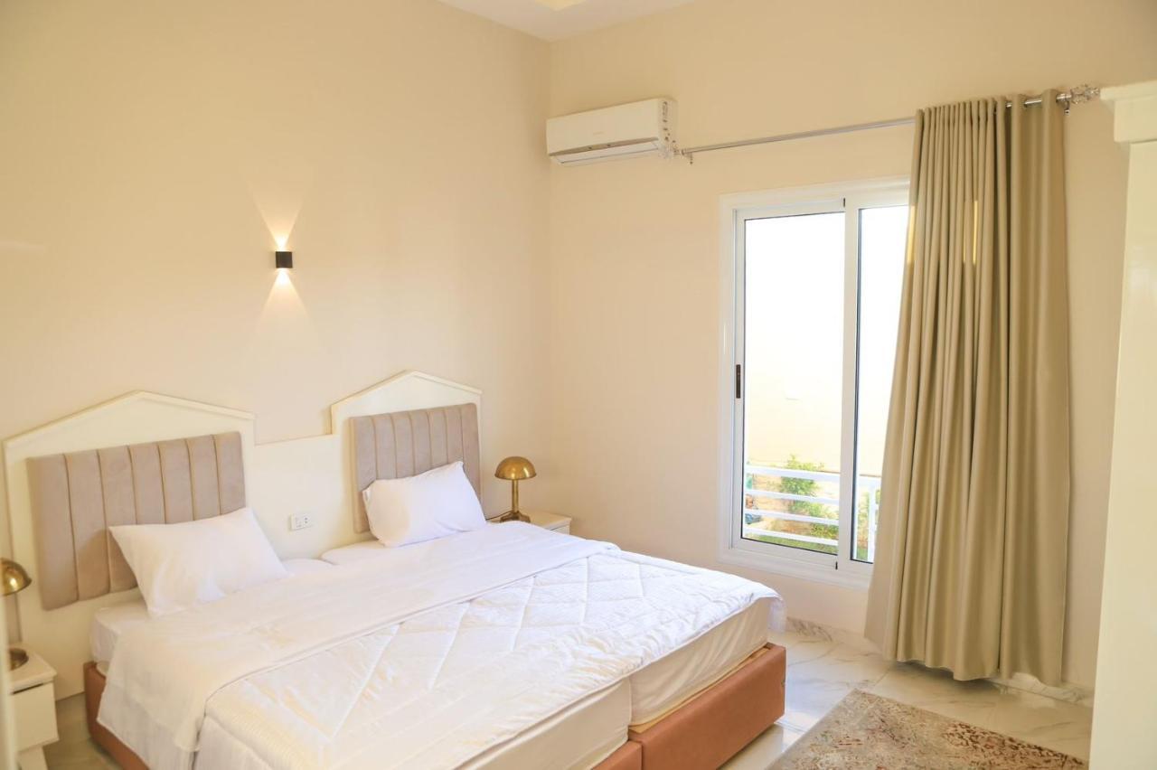 Royal Nile Villas - Pool View Apartment 2 ลักซอร์ ภายนอก รูปภาพ