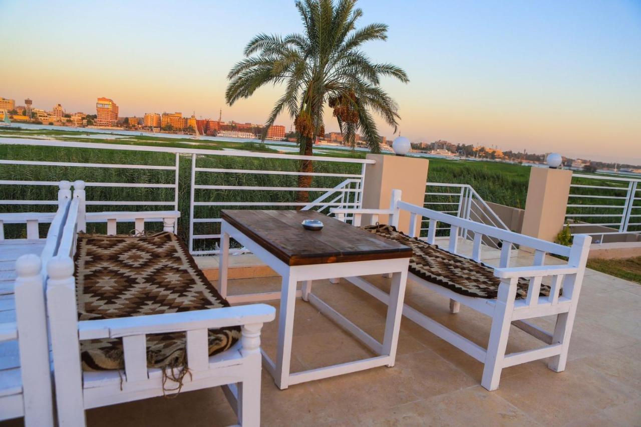 Royal Nile Villas - Pool View Apartment 2 ลักซอร์ ภายนอก รูปภาพ