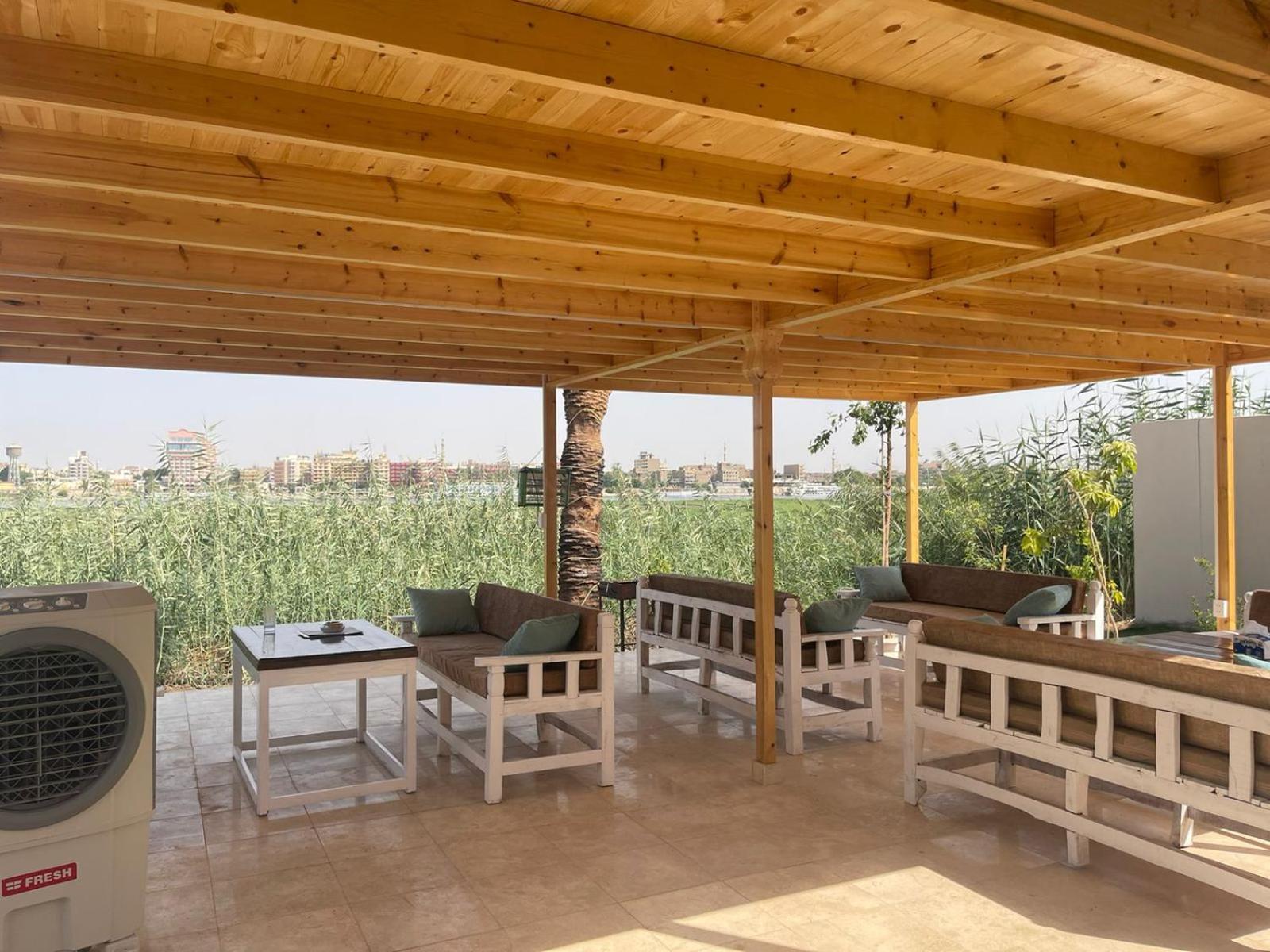 Royal Nile Villas - Pool View Apartment 2 ลักซอร์ ภายนอก รูปภาพ