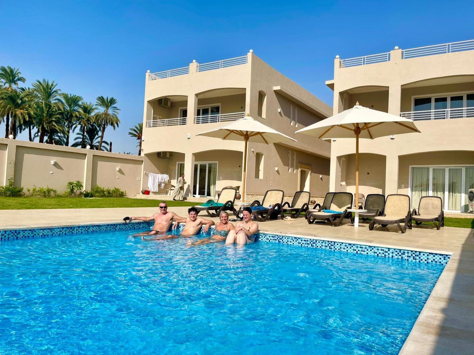 Royal Nile Villas - Pool View Apartment 2 ลักซอร์ ภายนอก รูปภาพ